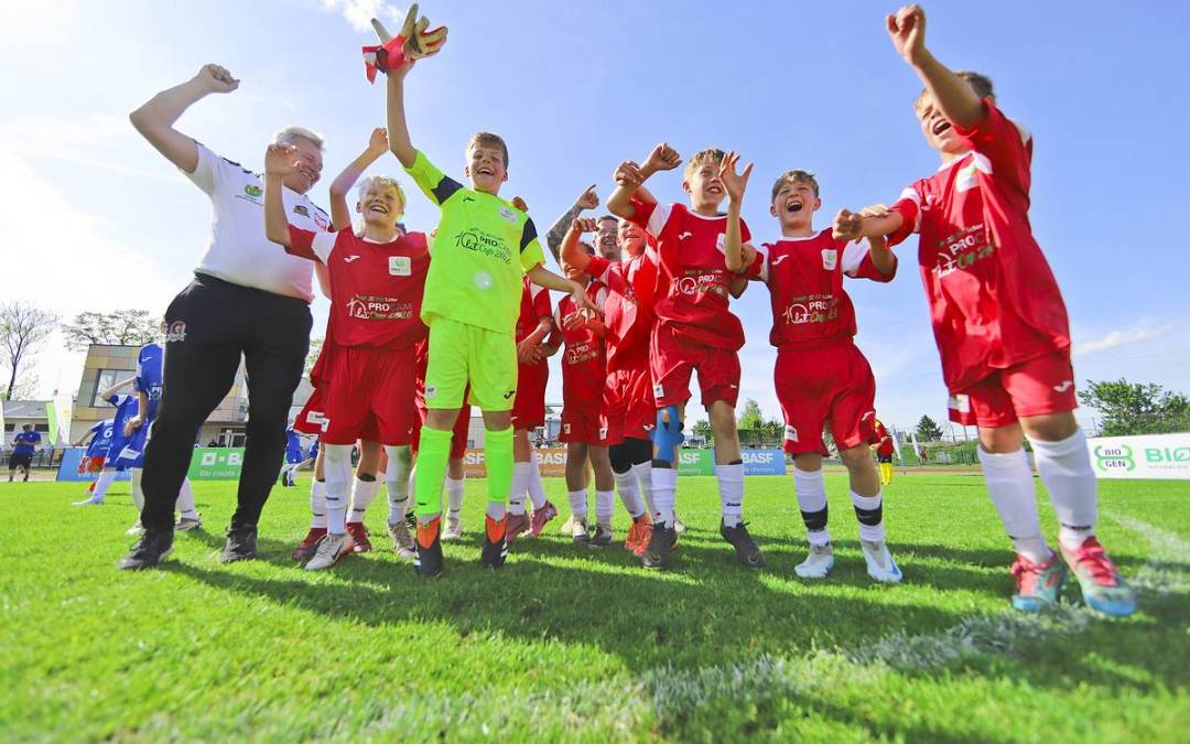 Spartanie w finale!